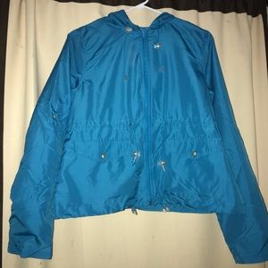 Adjustable Windbreaker